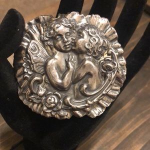Rare Antique Silver Cherub Love Scarf Holder